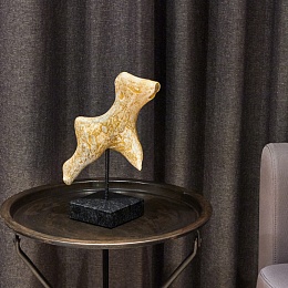 Flint on the standVadum