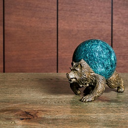 Sculpture in bronze and serpentineAekor