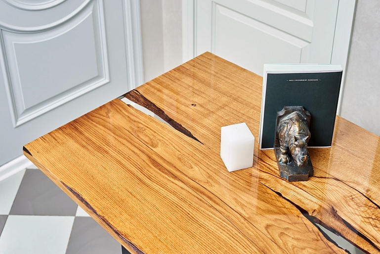 Crystal clear&nbsp;glaze