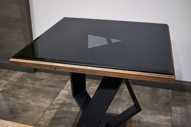 Невидимая ось