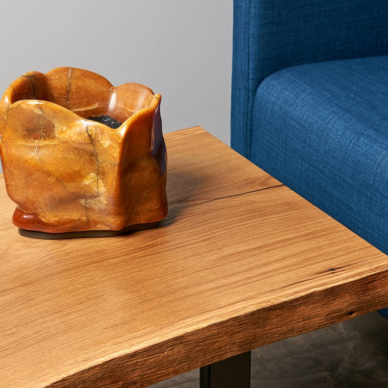 Ваза из симбирцита - Древний минерал